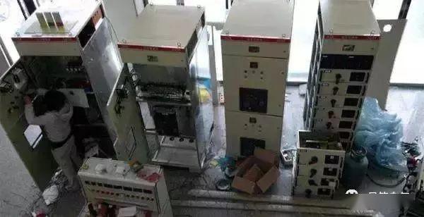 C0m 开关柜为什么称之为“完整配电装置”？