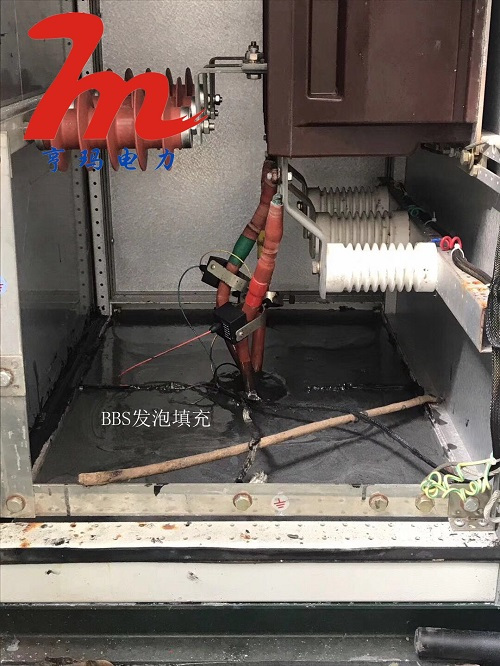 WWW 开关柜，环形网络机柜和机箱的防冷凝堵塞方案