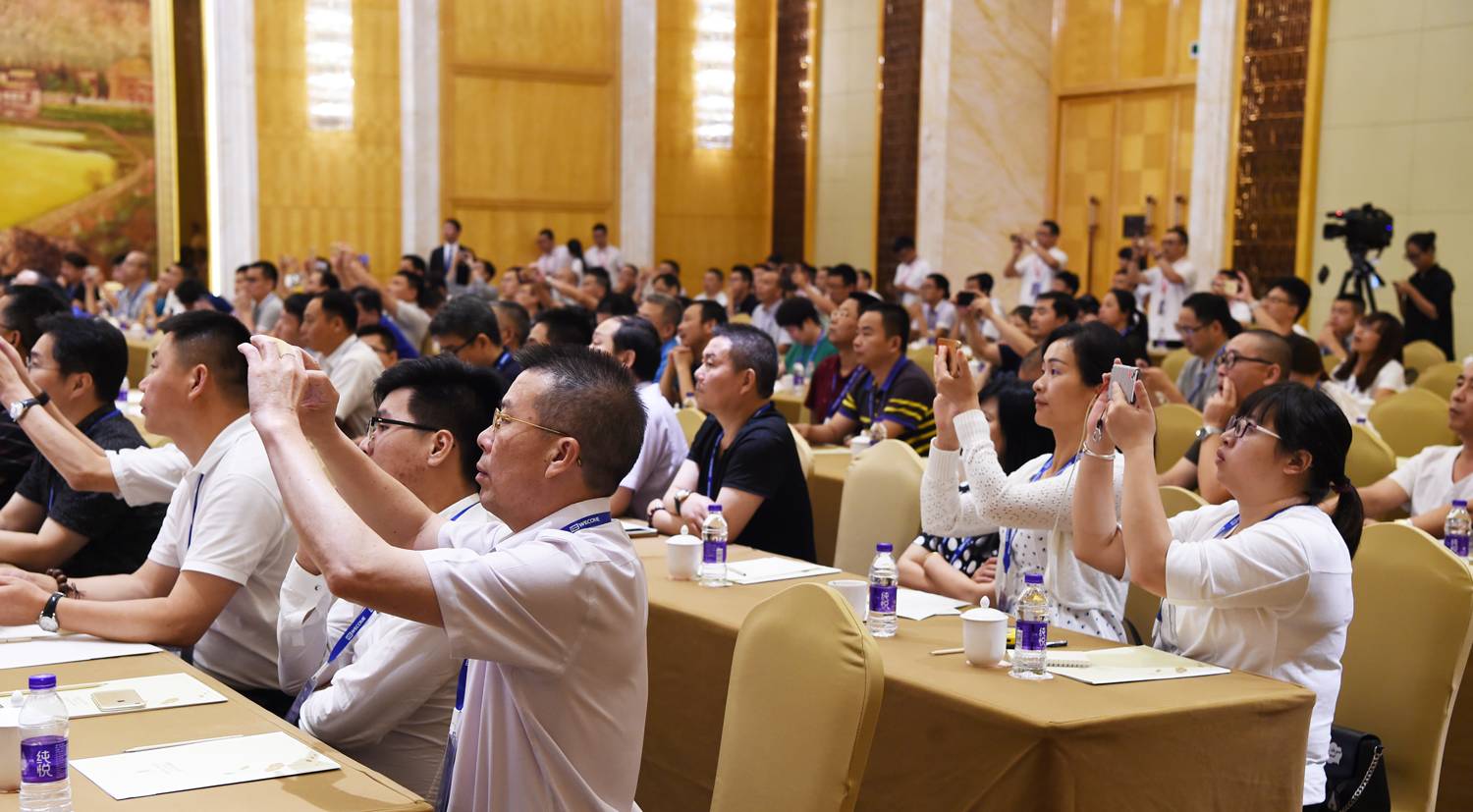 av在线视屏一区二区 Aikko低电压开关柜全国会议成功结束