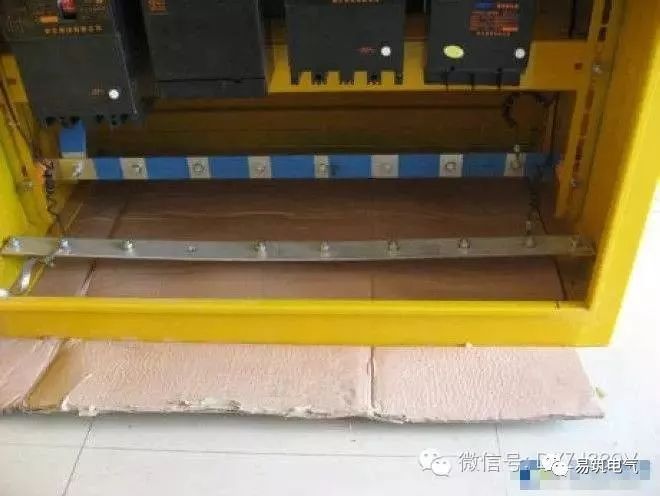 WWW 三级分配总和配电箱和施工要求