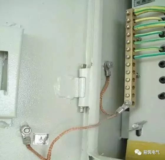 qingyuleav 配电箱的布线和安装的通用标准是什么？我们应该注意哪些问题？图片和文本的详细说明