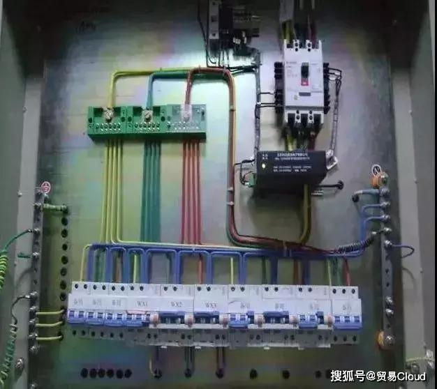 WWW 详细说明配电柜安装和布线的整个过程