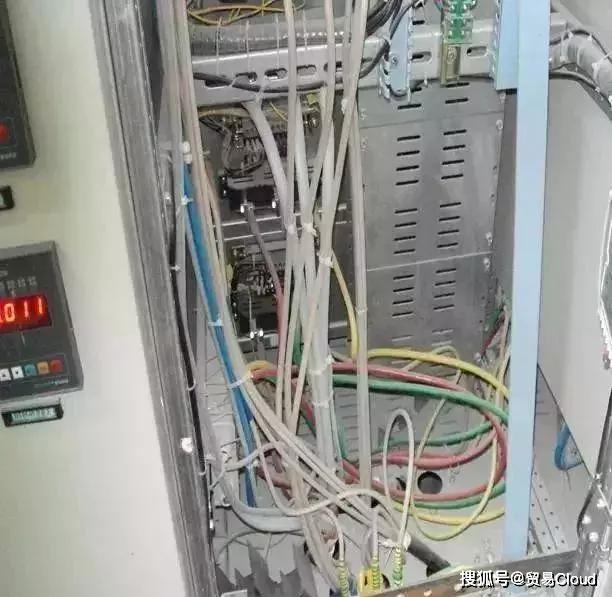 WWW 详细说明配电柜安装和布线的整个过程